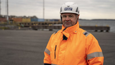 Anders Ahlvik i Koverhar hamn.