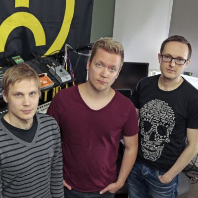 Hector 87, Timo Juuti ja Juha Moisala Youth Control -levy-yhtiön studiolla.