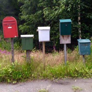 postilaatikot, uusi päivä, kesäkirje