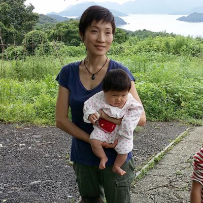 Osamu Yamashita perheineen muutti Kyuskun saarelle Tokiosta Fukushiman onnettomuuden jälkeen.