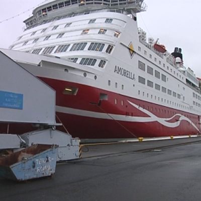 Viking Amorella STX Rauman telakalla