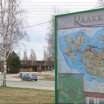 Kunnan opastetalu Rääkkylässä.