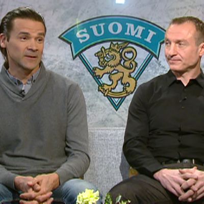 Teppo Numminen ja Jere Lehtinen Aamu-tv:ssä.