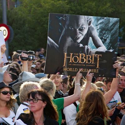 Faneja The Hobbit -elokuvan maailman ensi-illassa Wellingtonissa 28. marraskuuta 2012.