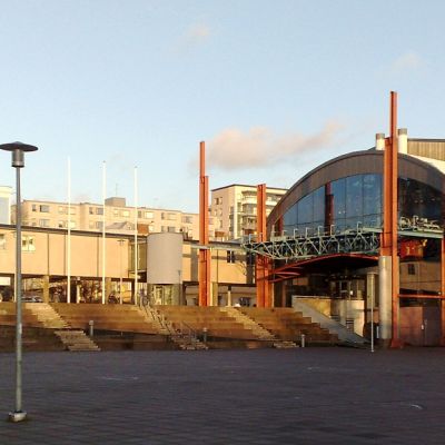 Turun Taideakatemia ja Köysiratagalleria Varvintorilla.