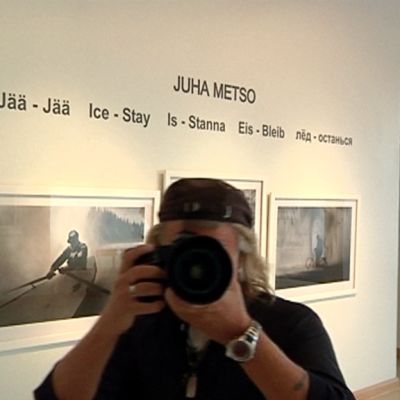 Kuvataiteilija Juha Metso