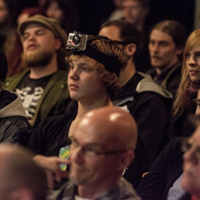 Elokuvantekijät jännittivät tyylilajin arvontaa vuoden 2012 kisa-avajaisissa.
