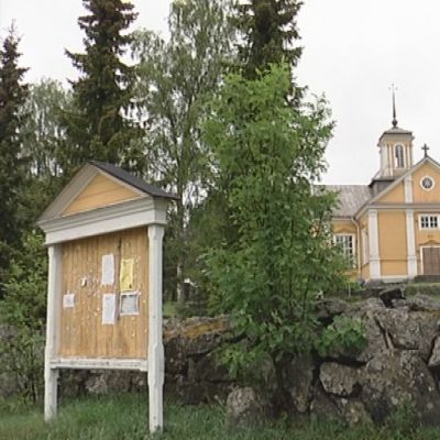 Ahlaisten kirkko.