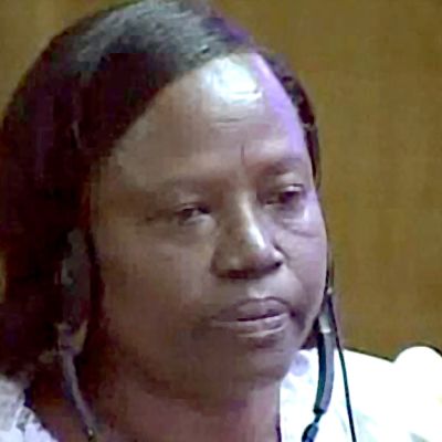 Pauline Nyiramasuhuko oikeussalissa kuultuaan tuomionsa 24. kesäkuuta.