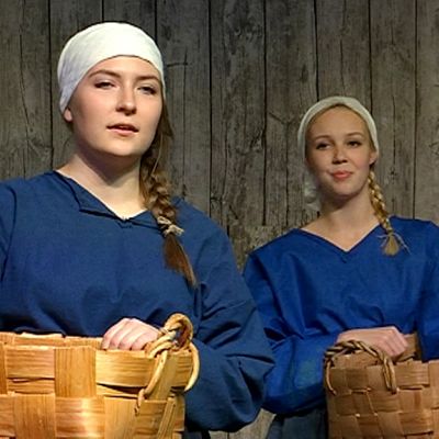 Kehruuhuone 200-vuotta näytelmä