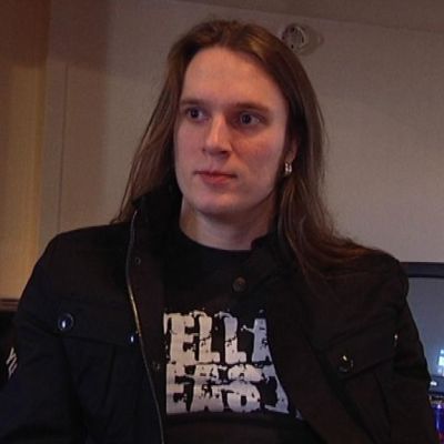 Turisaksen laulusolisti Matias Nygård
