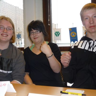 Sami Miettinen, Veera Valutie ja Jere Karvinen.