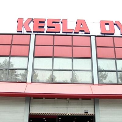 Keslan Joensuun tehdas ulkoa.