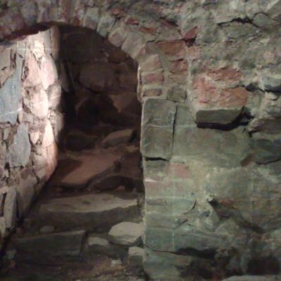 Keskiaikainen raunio Aboa Vetus & Ars Nova -museossa Turussa.