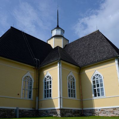 Kuvassa Lohtajan kirkko,