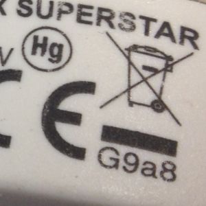 Lågenergi- och LED-lampor sorteras som problemavfall eller elektronikskrot Lågenergilampor och LED-lampor sorteras som problemavfall eller elektronikskrot.