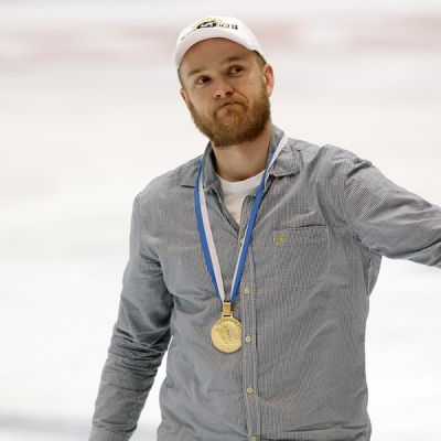 Jari Viuhkola