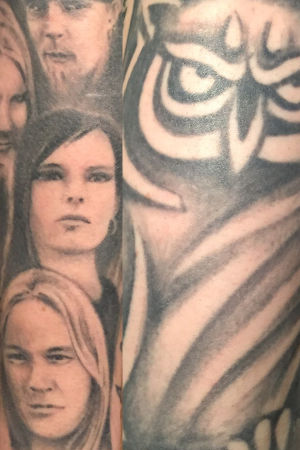 Saksalaisen Nightwish-fanin tatuointeja