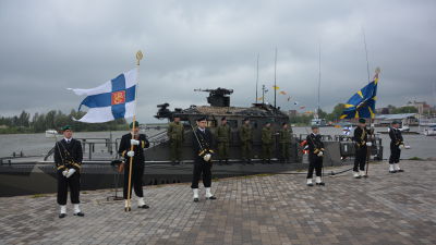 Finländska marinens U-700 "JEHU" (Watercat M18 AMC), överlåtelseceremoni i Ekenäs