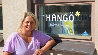 Ilse Klockars är marknadsföringssekreterare för Hangö stad