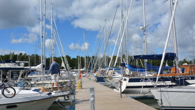 Segelbåtar i Nagu gästhamn.