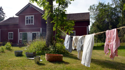 Bild av ett kök inrett enligt hur det såg ut på 1940-talet.