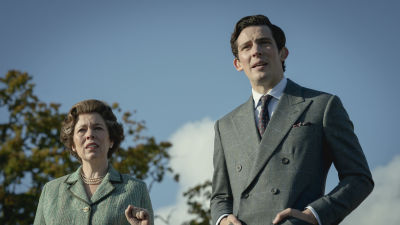Olivia COlman och Josh O'Connor i serien The Crown.