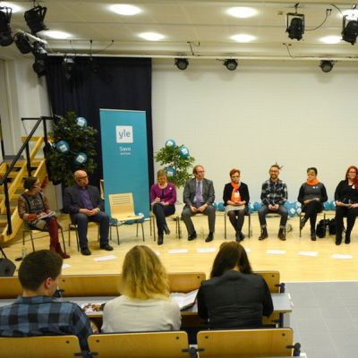 Kansanedustajaehdokkaat Ylen tentissä.