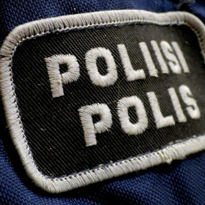 poliisin rintamerkki