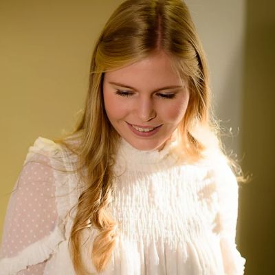 Vuoden 2016 Lucia-neito Ingrid Holm.