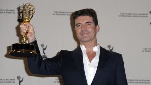 Simon Cowell manageroi X Factorin tuottamaa tähtikatrasta Syco-yhtiönsä kautta. // Kuva: EPA/PETER FOLEY