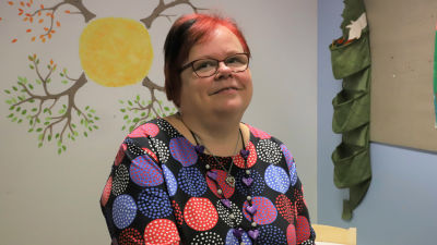 Närbild av dagvårdschefen Taina Markkanen.