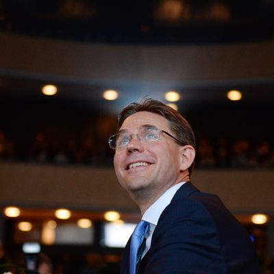 Pääminsteri Jyrki Katainen puoluekokouksen ensimmäisenä päivänä Sibeliustalossa Lahdessa perjantaina 13. kesäkuuta.