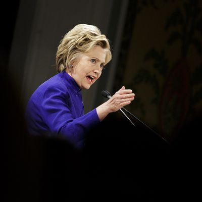 Hillary Clinton kampanjoi New Yorkissa 18. huhtikuuta 2016.
