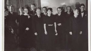 Tulenkantajat ryhmäkuvassa