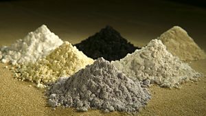 Kina producerar 95 procent av världens sällsynta jordartsmetaller Lantaniderna är sällsynta jordartsmetaller.