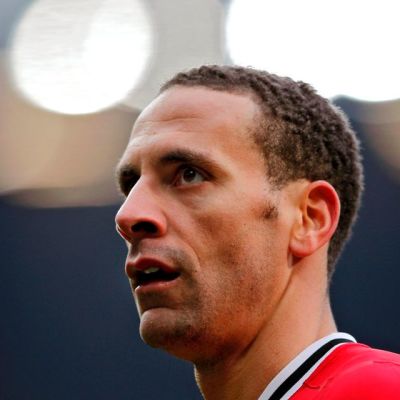 Manchester Unitedin Rio Ferdinand lähikuvassa.