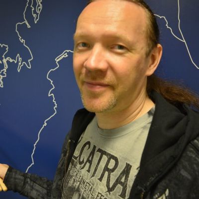 Rumpali Kai Hahdon koti löytyy Vaasasta, vaikka työ Nightwishissä vie ympäri maailmaa.