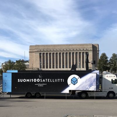 Suomi 100 -satelliittihankerekka 