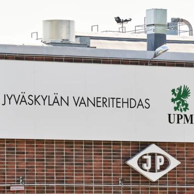 Bild på UPM Plywoods fabrik i Jyväskylä.