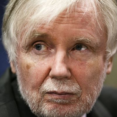 Erkki Tuomioja toukokuussa 2014.