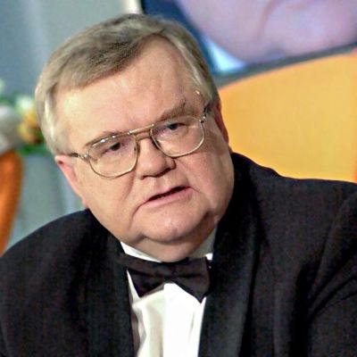 Edgar Savisaar vuonna 2003.