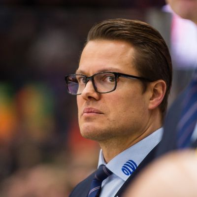Sami Kapanen kuvassa