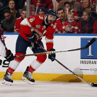 Mikko Rantanen ja Keith Yandle kuvassa