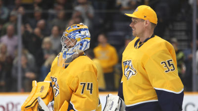 Juuse Saros och Pekka Rinne i Nashville.