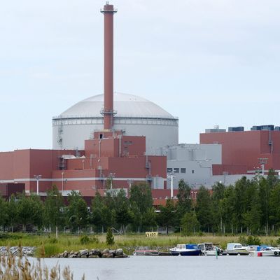 Olkiluoto 3 ydinvoimalaitosyksikkö Eurajoen Olkiluodossa 1. heinäkuuta 2014.