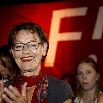 Gudrun Schyman Feministinen aloite -puolueen vaalivalvojaisissa sunnuntaina.