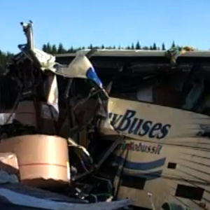 Konginkankaan onnettomuuspaikalta kuvaa bussista Yle Uutisissa