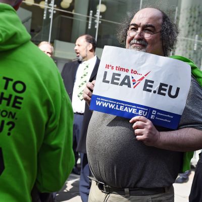 Grassroots Out -liike kampanja haluaa, että Britannia eroaa EU:sta.