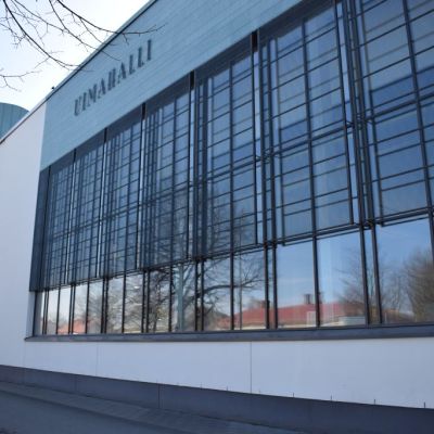 Porin uusi uimahalli ulkoa